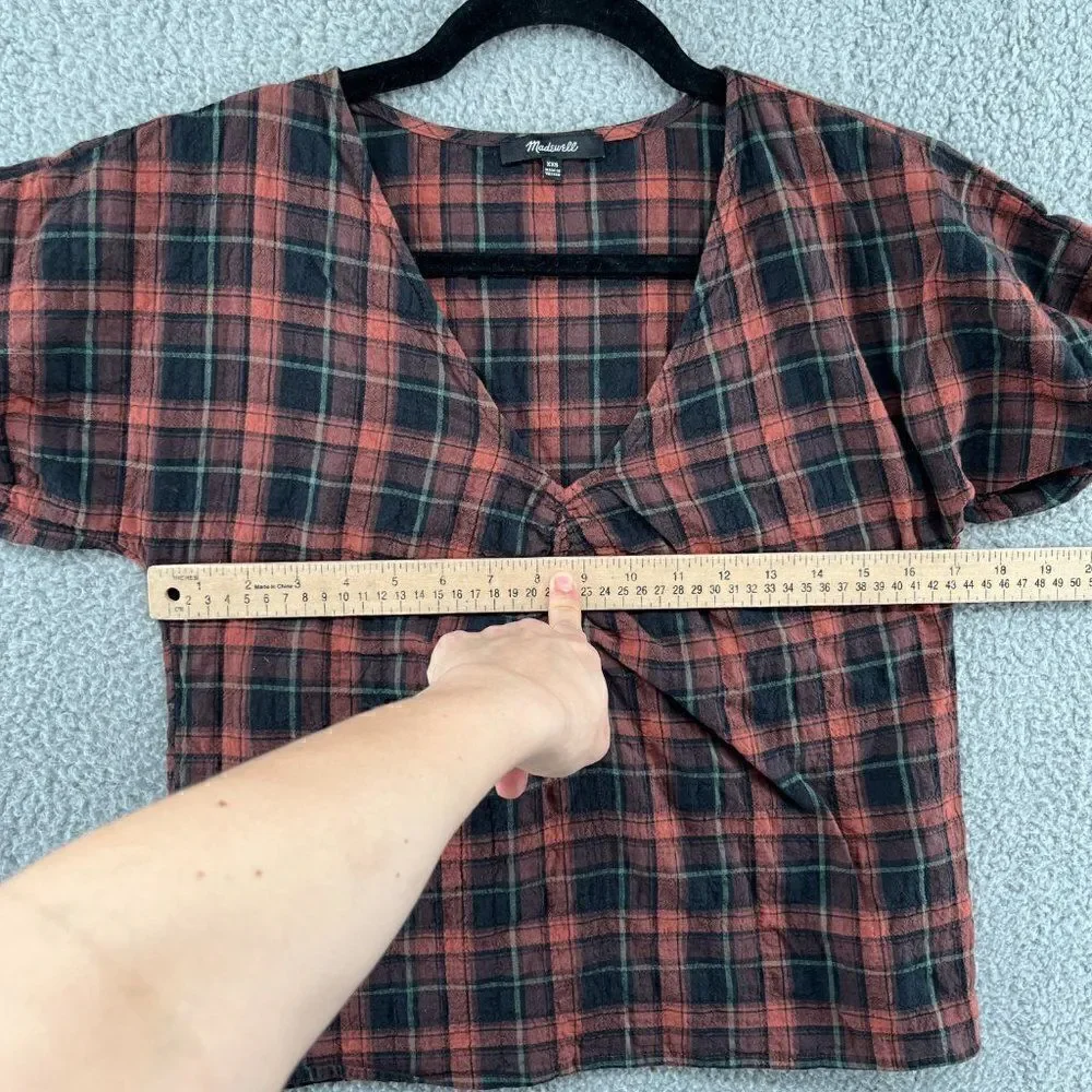 Madewell Gathered V-Neck Top in Plaid